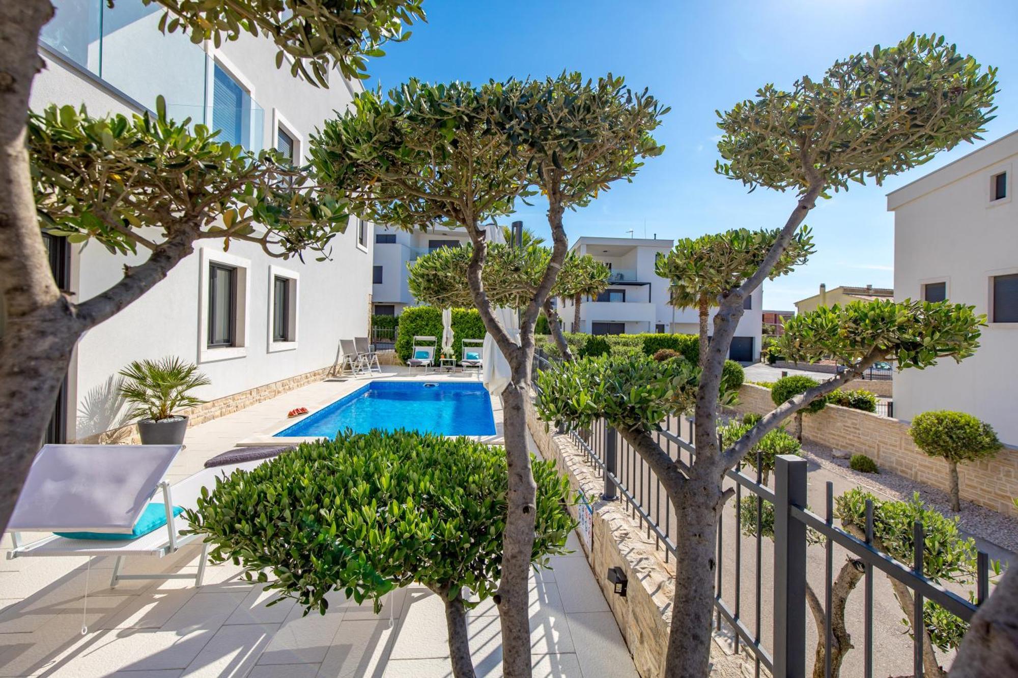 Luxury Apartment Hyperion With Private Pool And Garden Murter Dış mekan fotoğraf