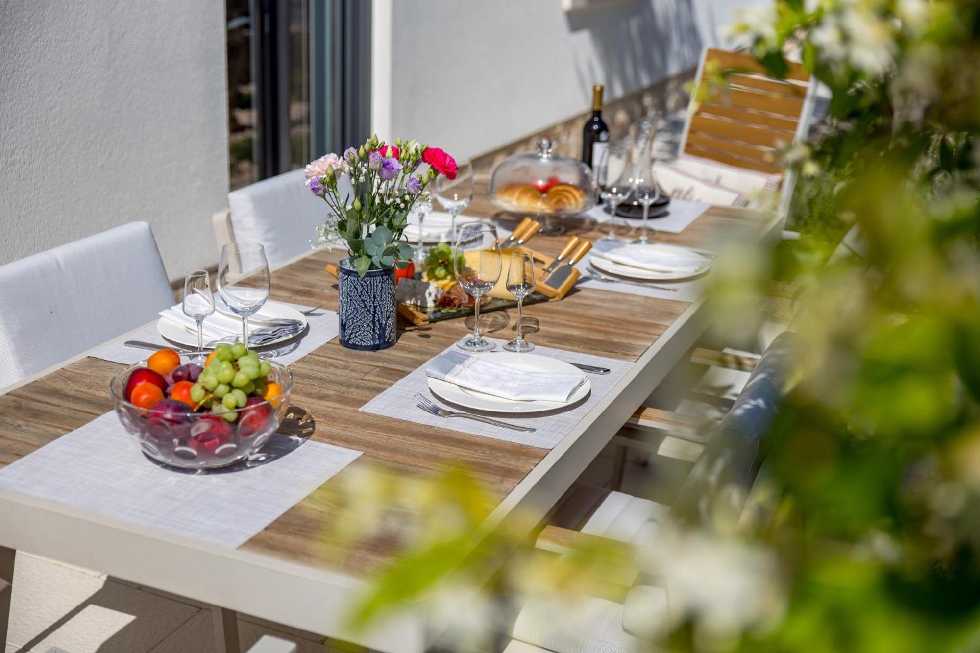 Luxury Apartment Hyperion With Private Pool And Garden Murter Dış mekan fotoğraf