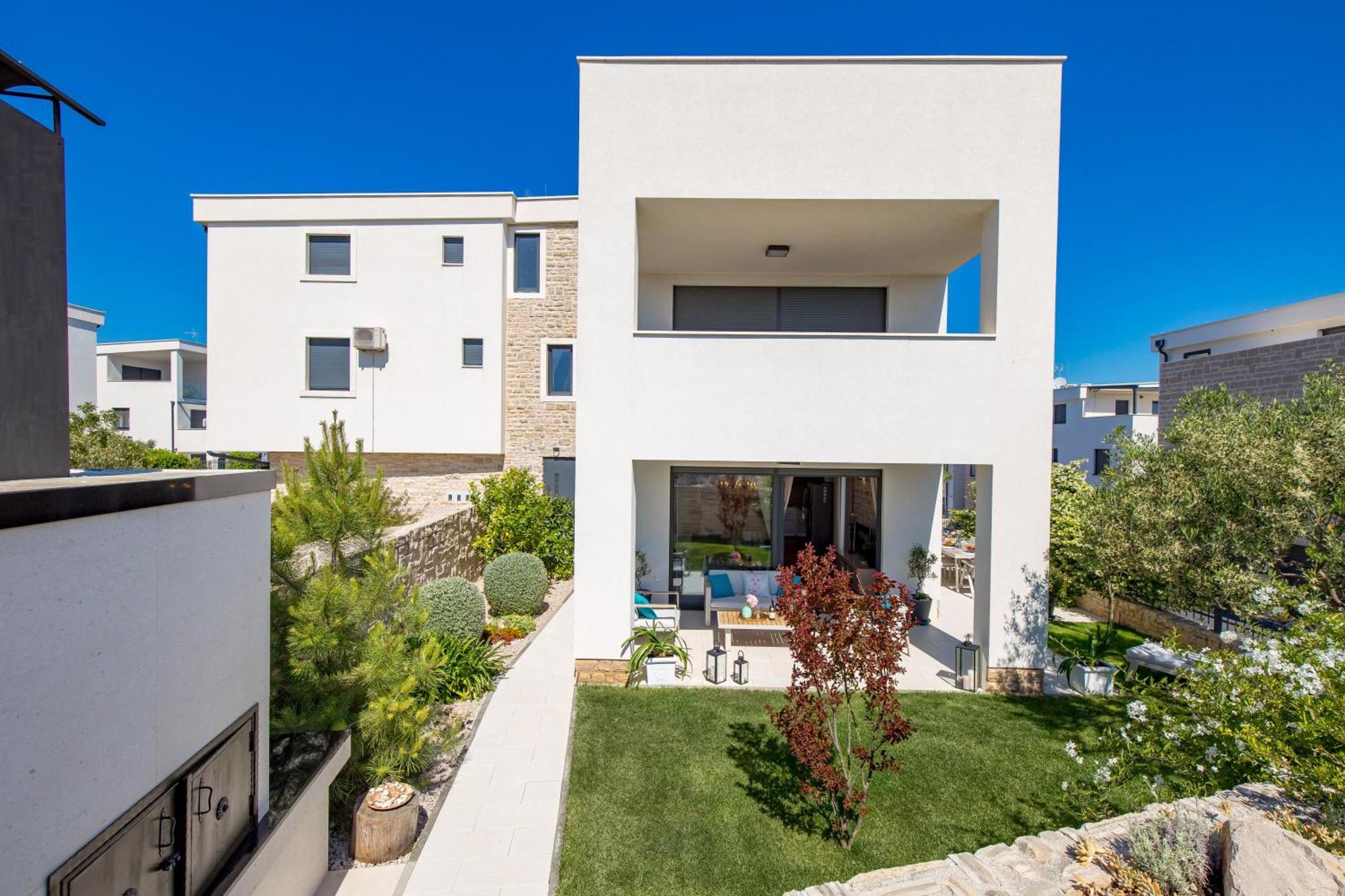 Luxury Apartment Hyperion With Private Pool And Garden Murter Dış mekan fotoğraf
