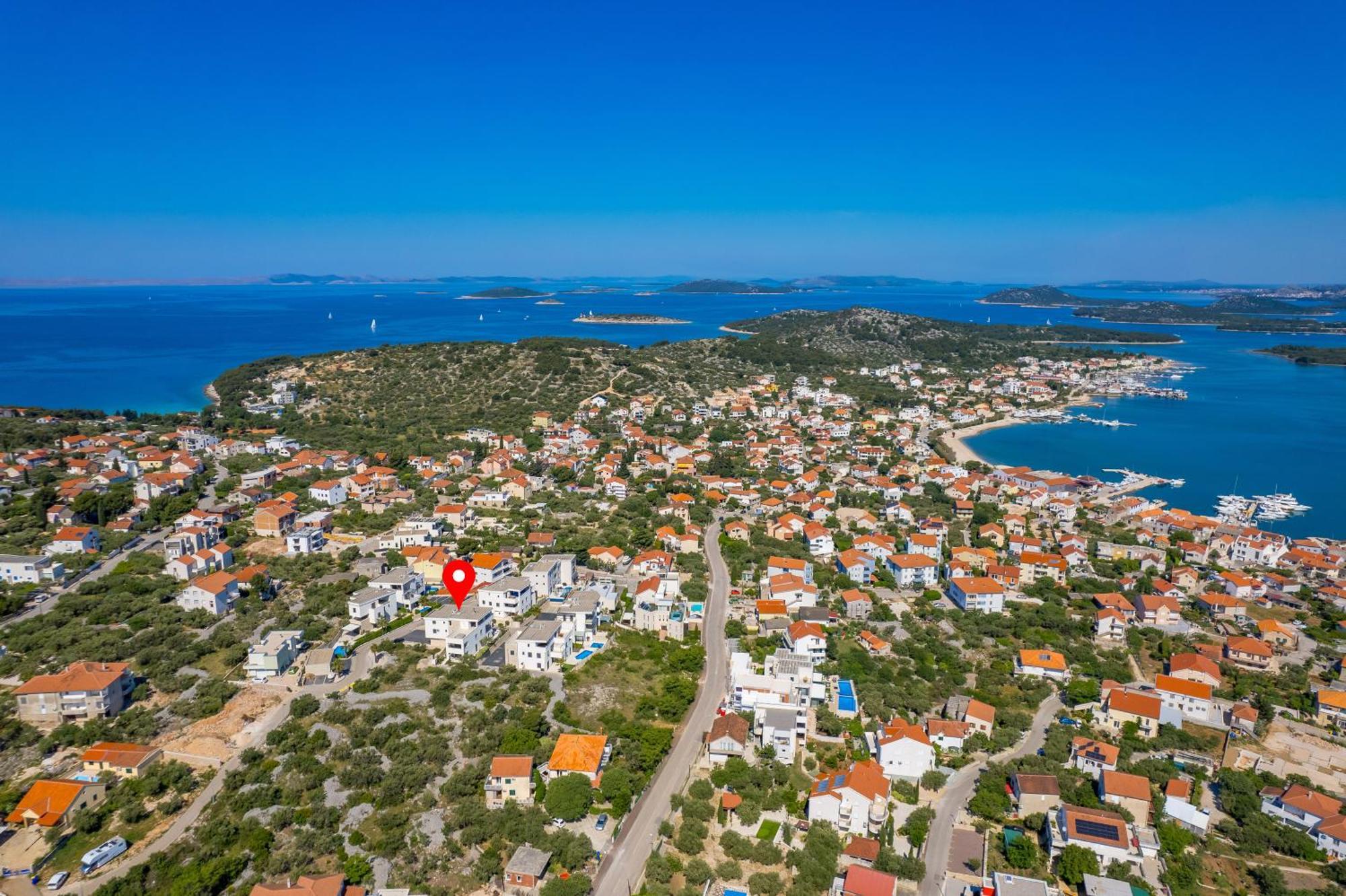 Luxury Apartment Hyperion With Private Pool And Garden Murter Dış mekan fotoğraf