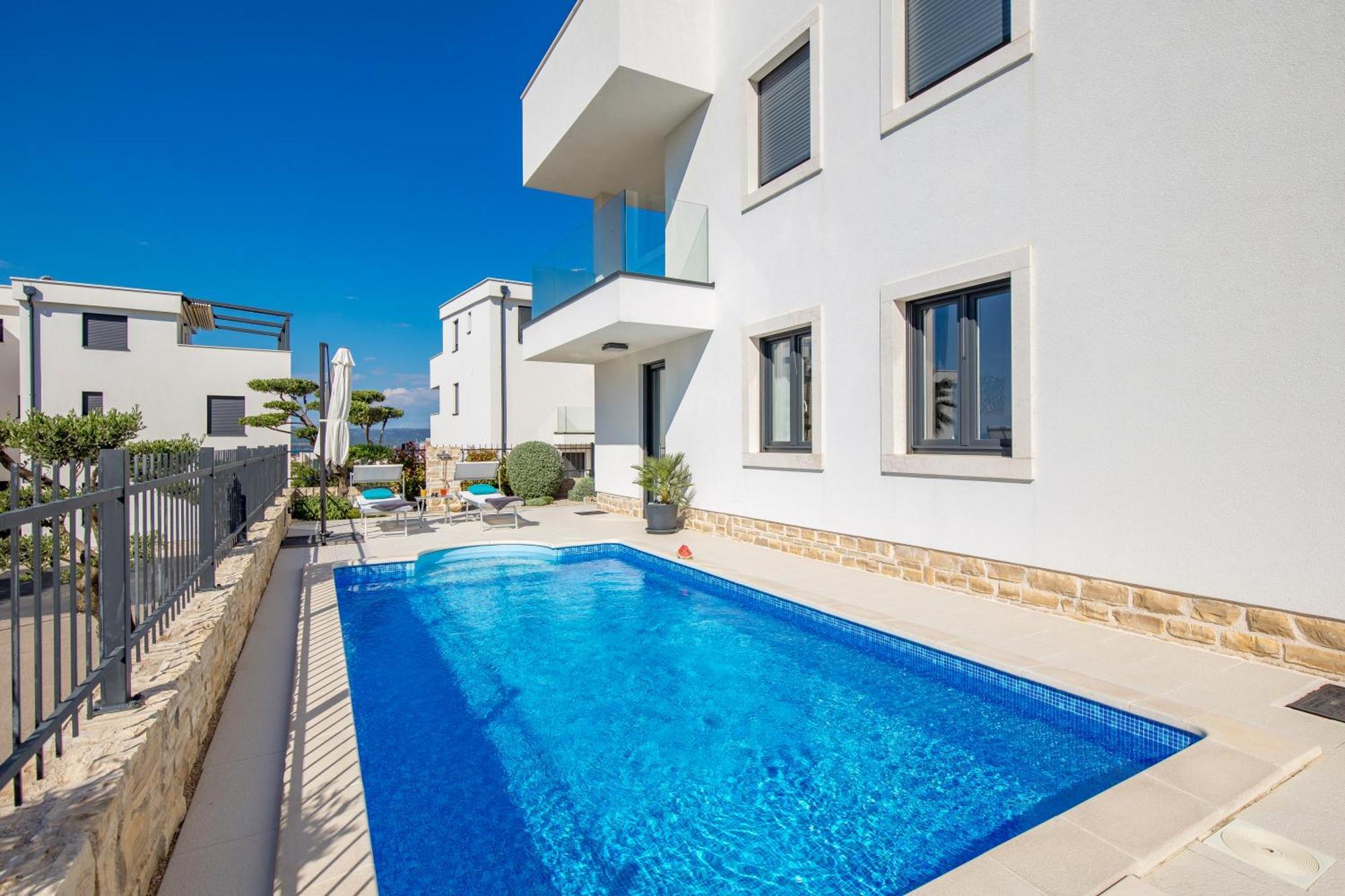 Luxury Apartment Hyperion With Private Pool And Garden Murter Dış mekan fotoğraf